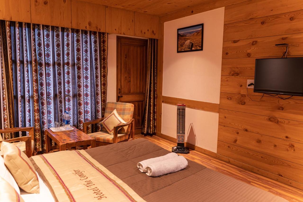 The Conifer Hotel Manāli Kültér fotó